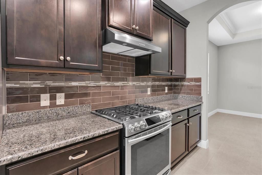 For Sale: $450,000 (3 beds, 2 baths, 1740 Square Feet)