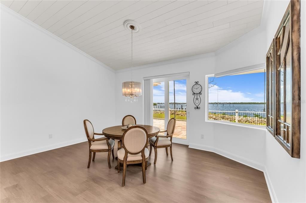 For Sale: $1,324,000 (3 beds, 2 baths, 2888 Square Feet)