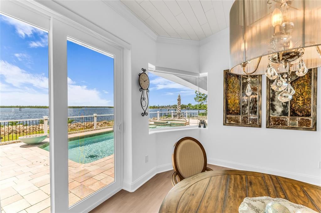 For Sale: $1,324,000 (3 beds, 2 baths, 2888 Square Feet)