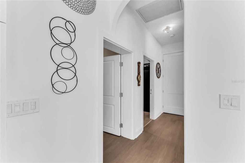 For Sale: $1,324,000 (3 beds, 2 baths, 2888 Square Feet)