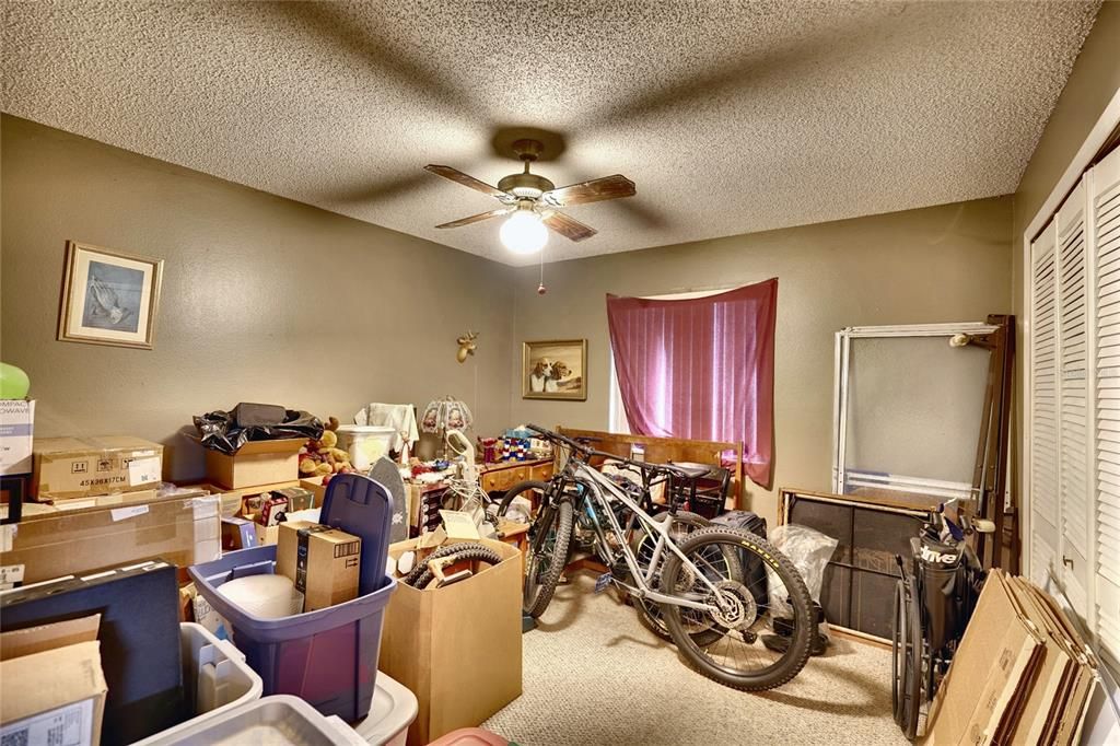 For Sale: $459,000 (4 beds, 2 baths, 2276 Square Feet)