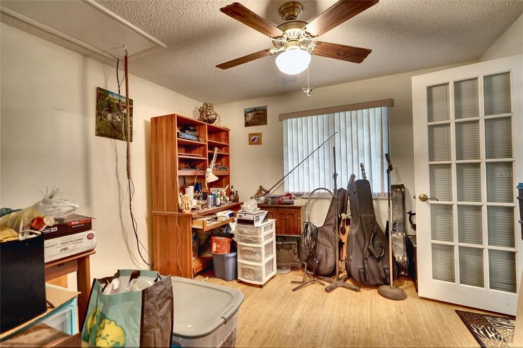 For Sale: $459,000 (4 beds, 2 baths, 2276 Square Feet)
