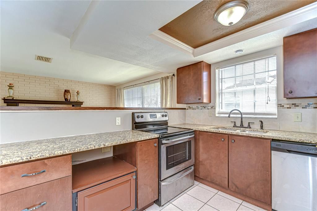 En Venta: $375,000 (2 camas, 2 baños, 1434 Pies cuadrados)