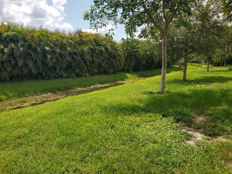 For Rent: $2,500 (3 beds, 2 baths, 2001 Square Feet)