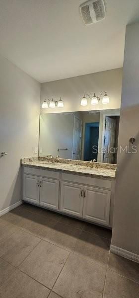 For Rent: $2,500 (3 beds, 2 baths, 2001 Square Feet)