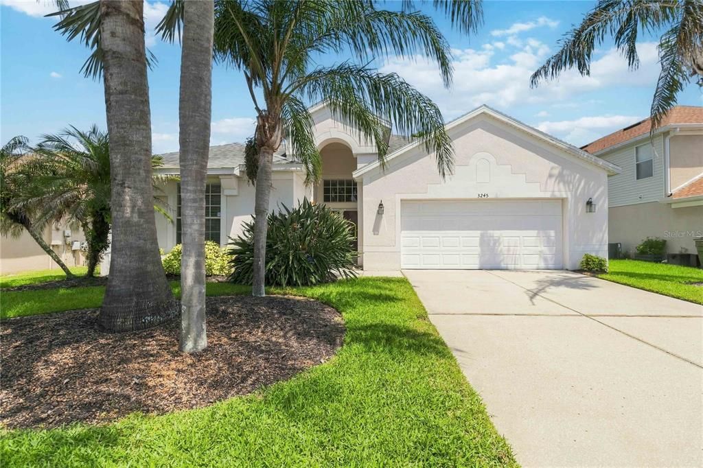 For Sale: $433,400 (3 beds, 2 baths, 2055 Square Feet)