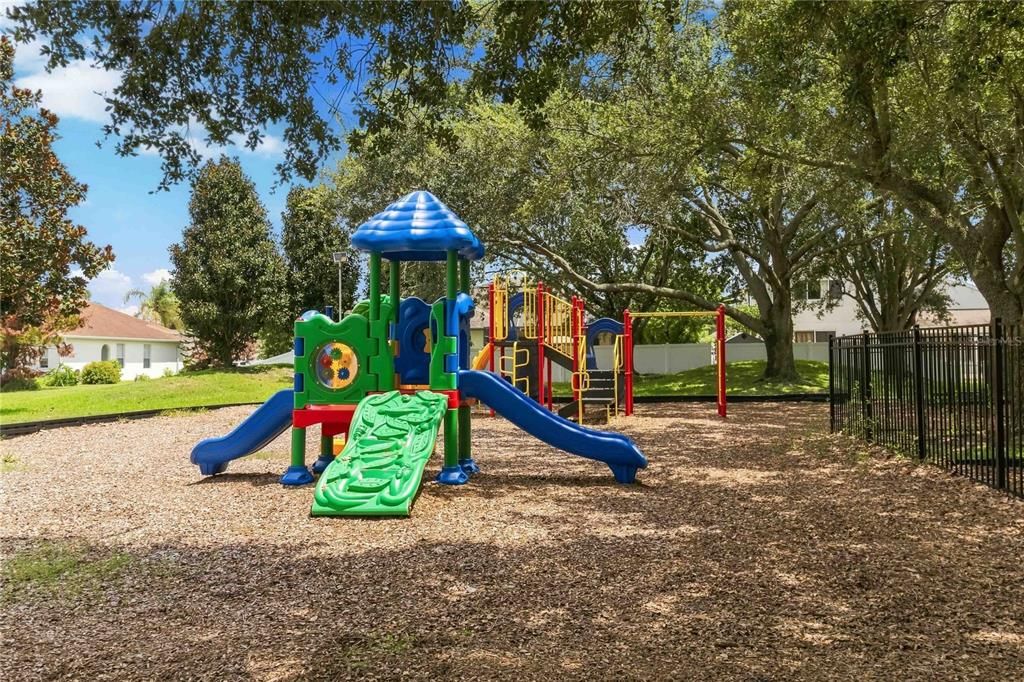 For Sale: $433,400 (3 beds, 2 baths, 2055 Square Feet)
