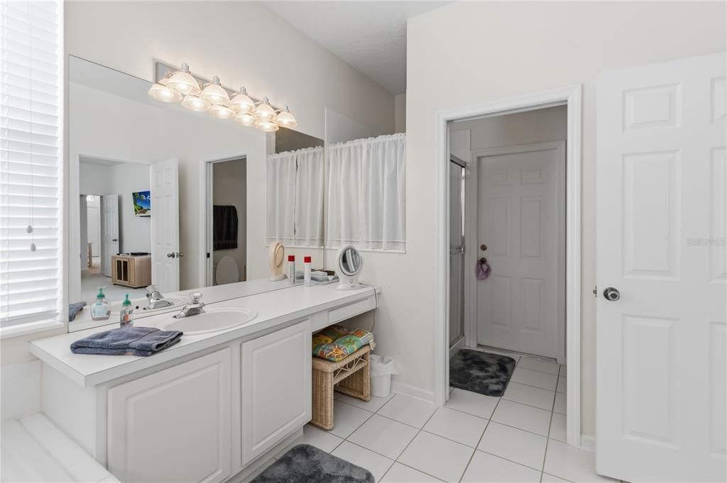 For Sale: $433,400 (3 beds, 2 baths, 2055 Square Feet)