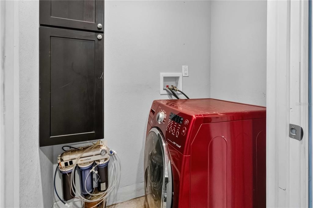 Activo con contrato: $150,000 (3 camas, 2 baños, 1056 Pies cuadrados)