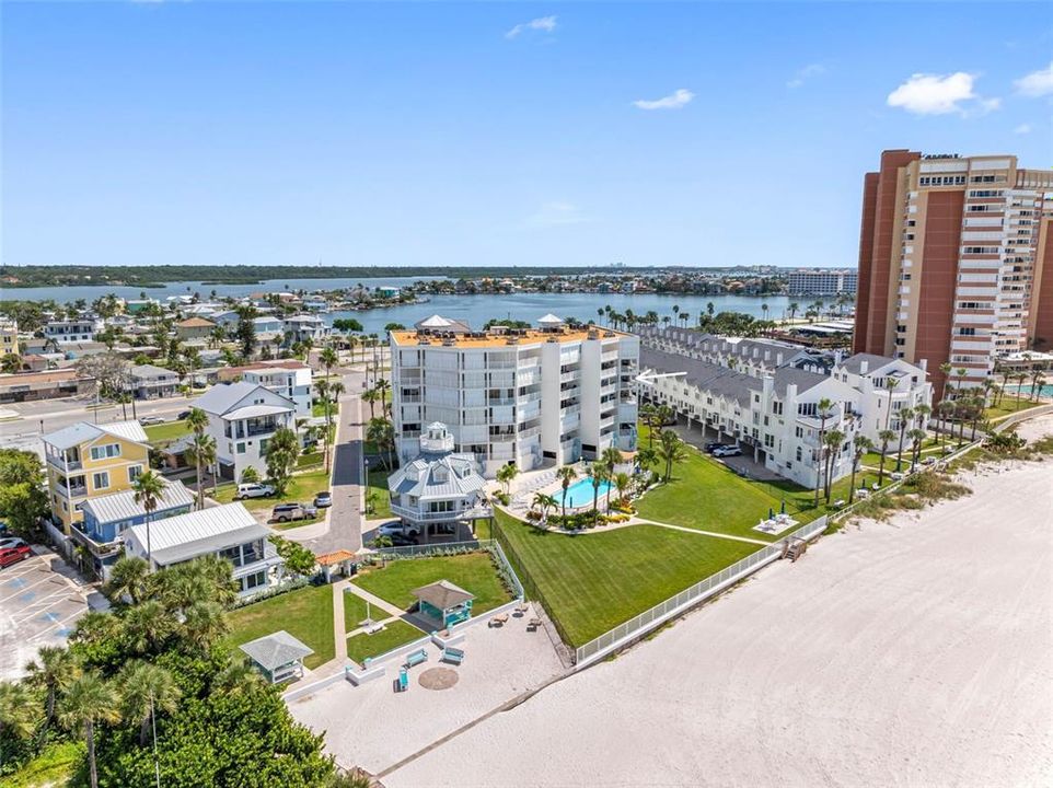 En Venta: $890,000 (2 camas, 2 baños, 1405 Pies cuadrados)