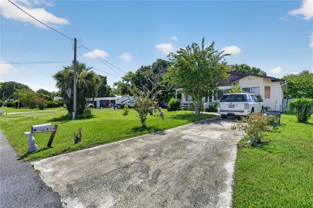 For Sale: $375,000 (3 beds, 2 baths, 1486 Square Feet)