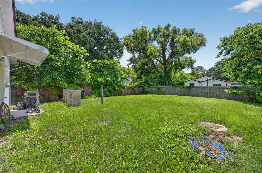For Sale: $375,000 (3 beds, 2 baths, 1486 Square Feet)