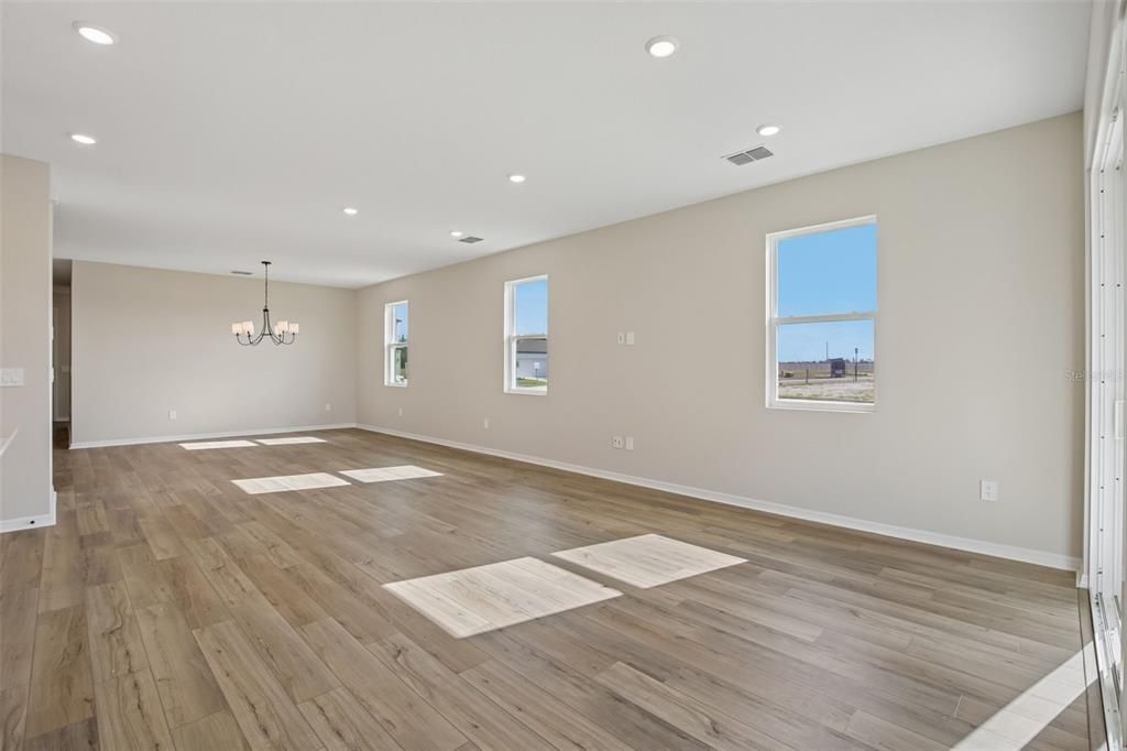 For Sale: $519,511 (3 beds, 2 baths, 2226 Square Feet)