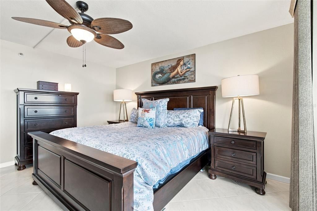 For Sale: $397,000 (2 beds, 2 baths, 1236 Square Feet)