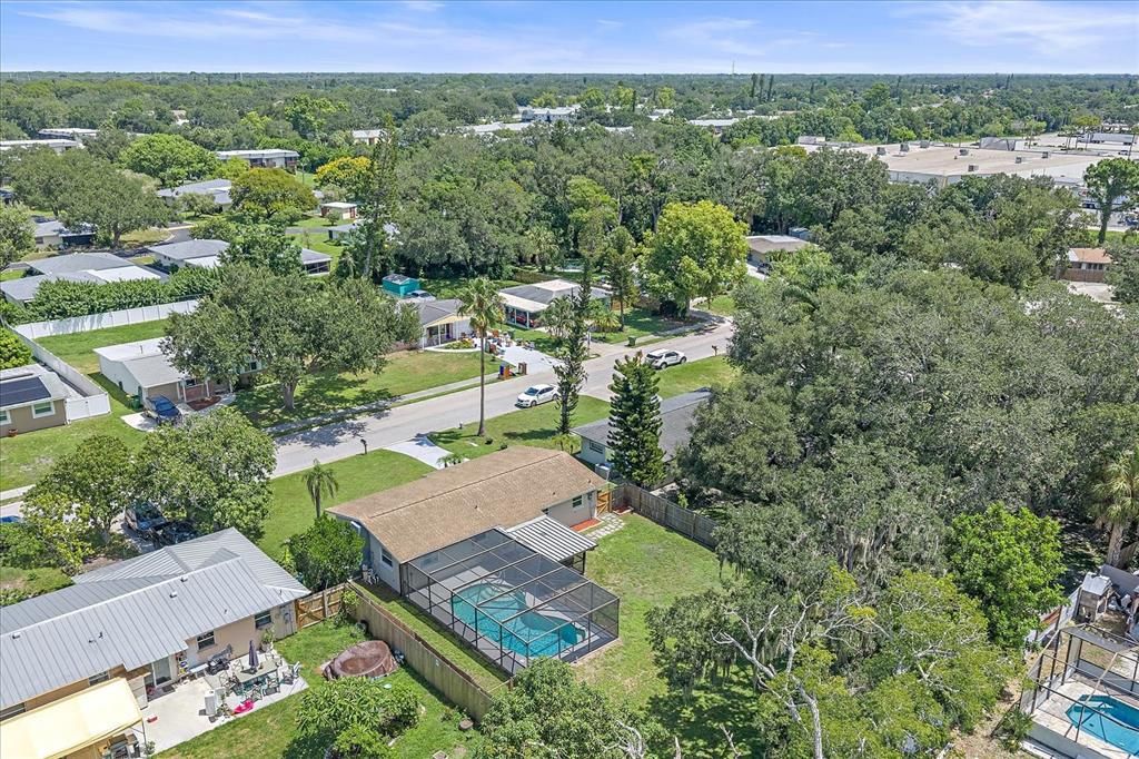 For Sale: $379,900 (3 beds, 1 baths, 989 Square Feet)