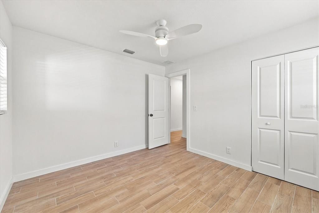 For Sale: $369,900 (3 beds, 2 baths, 1140 Square Feet)
