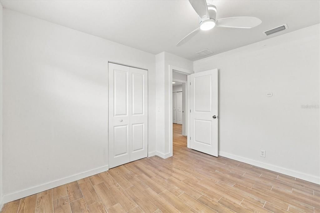 For Sale: $369,900 (3 beds, 2 baths, 1140 Square Feet)