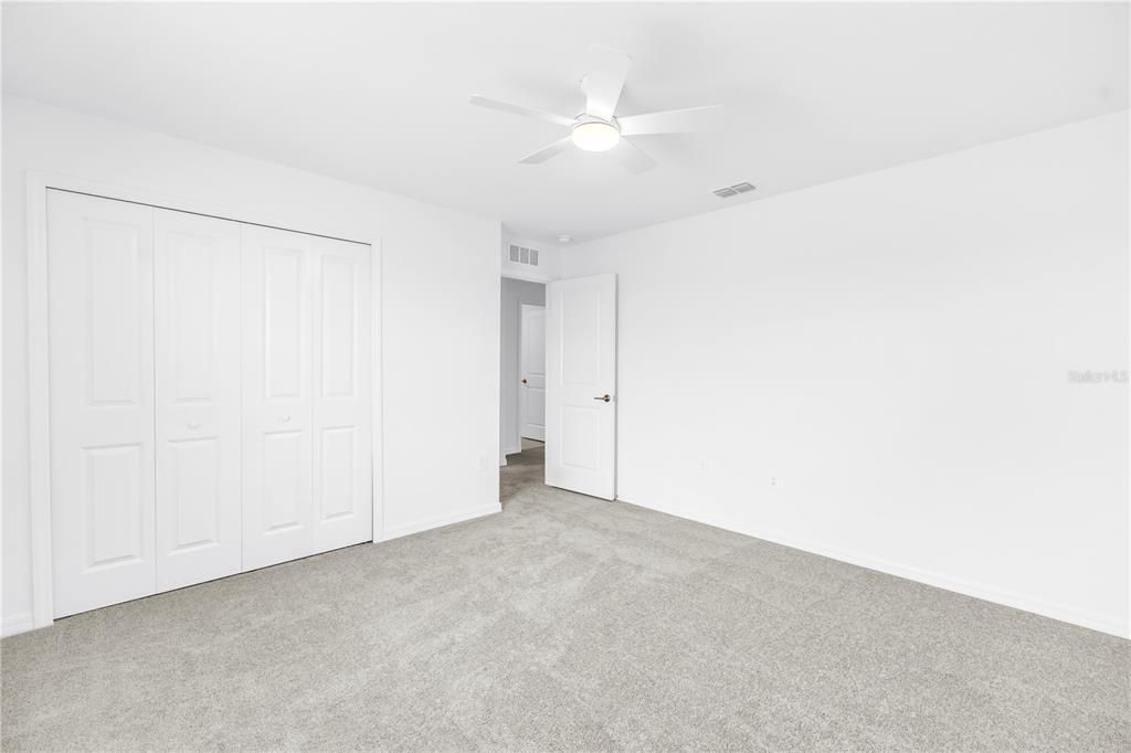 В аренду: $2,800 (4 спален, 2 ванн, 2458 Квадратных фут)