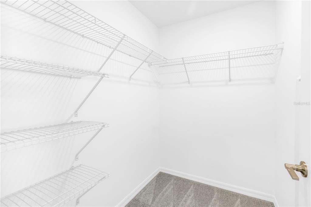 В аренду: $2,800 (4 спален, 2 ванн, 2458 Квадратных фут)
