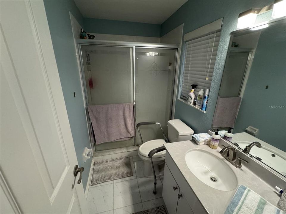En Venta: $350,000 (3 camas, 2 baños, 1401 Pies cuadrados)