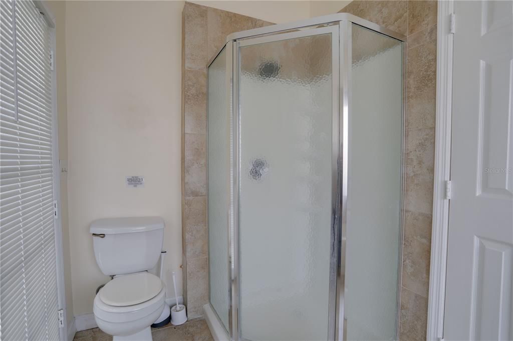 В аренду: $3,395 (4 спален, 3 ванн, 3524 Квадратных фут)