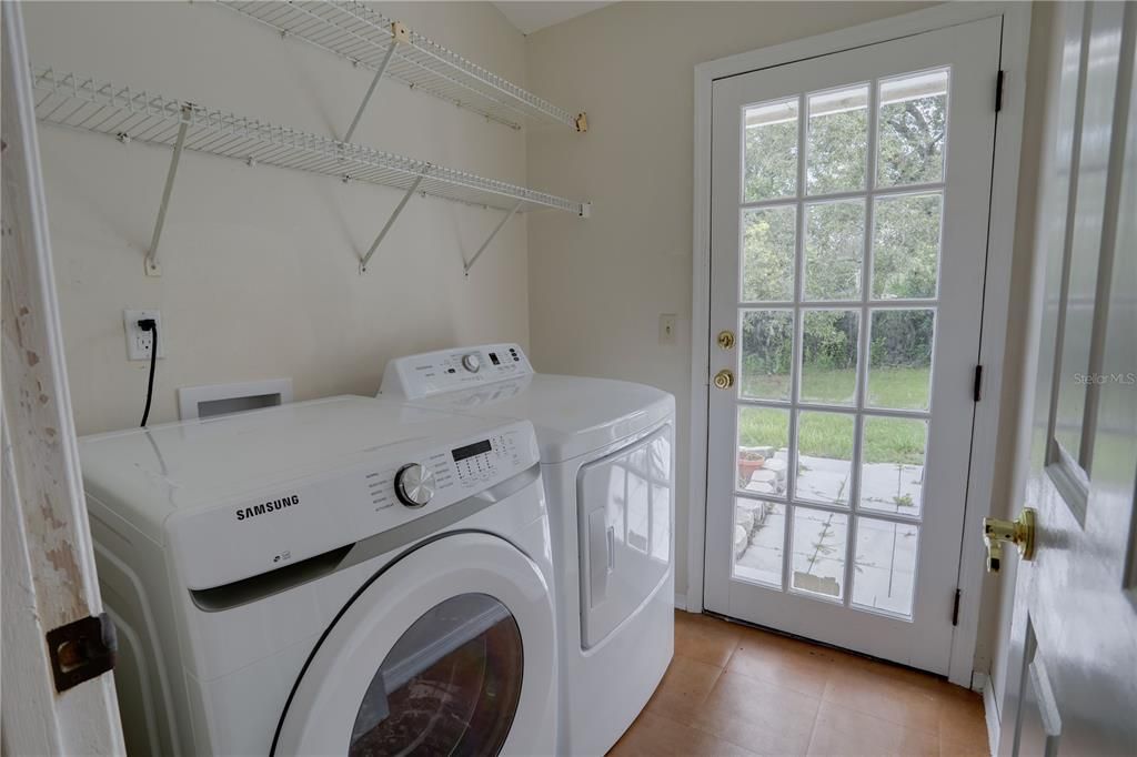 В аренду: $3,395 (4 спален, 3 ванн, 3524 Квадратных фут)