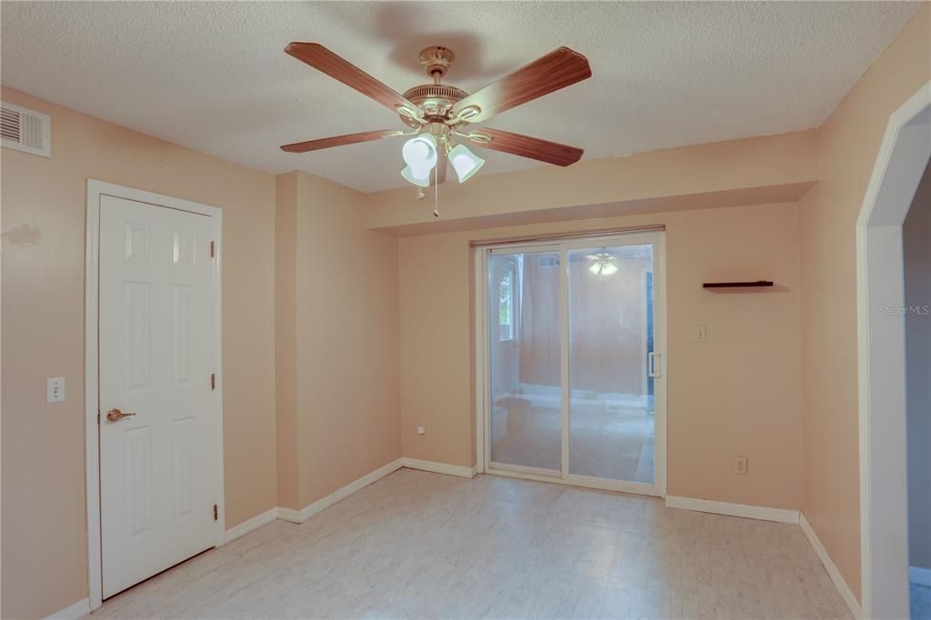 В аренду: $3,395 (4 спален, 3 ванн, 3524 Квадратных фут)