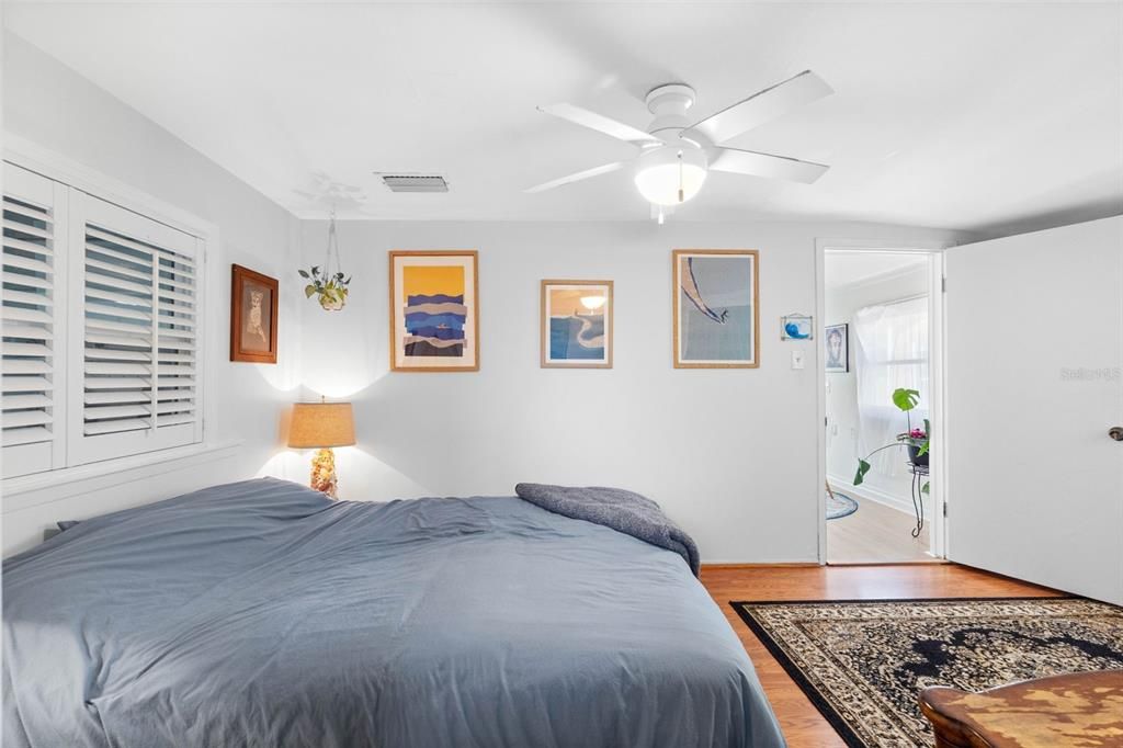 En Venta: $349,900 (3 camas, 2 baños, 888 Pies cuadrados)