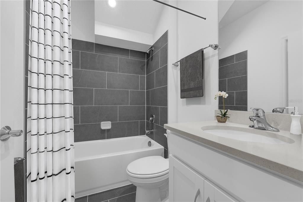 For Sale: $421,190 (5 beds, 4 baths, 2856 Square Feet)