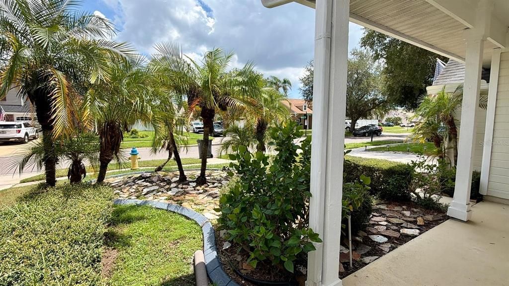 For Sale: $414,800 (3 beds, 2 baths, 1293 Square Feet)