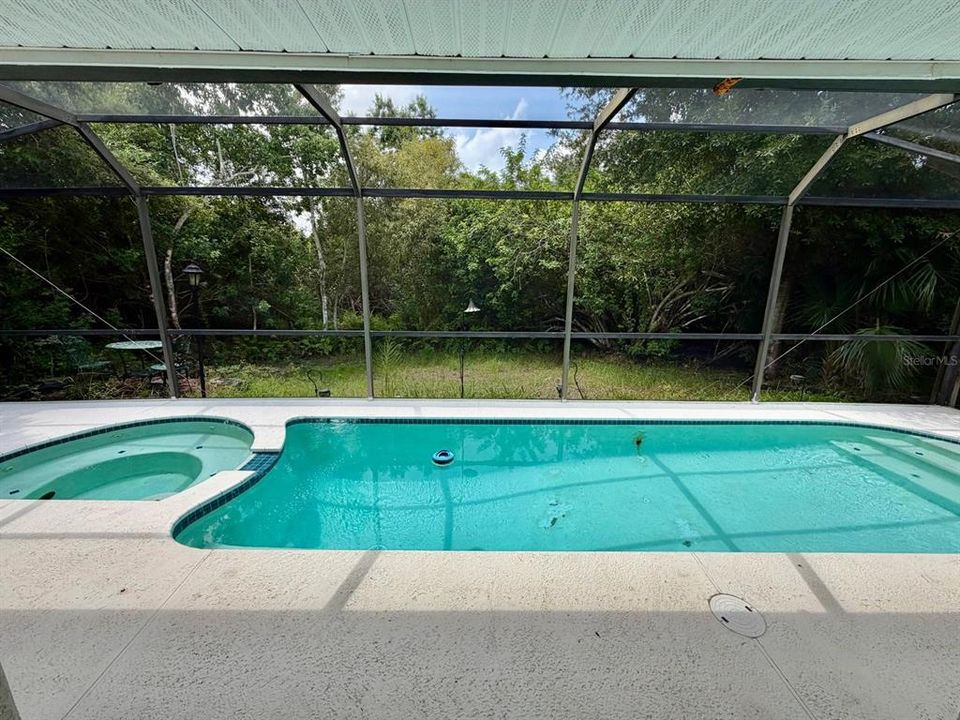 For Sale: $414,800 (3 beds, 2 baths, 1293 Square Feet)
