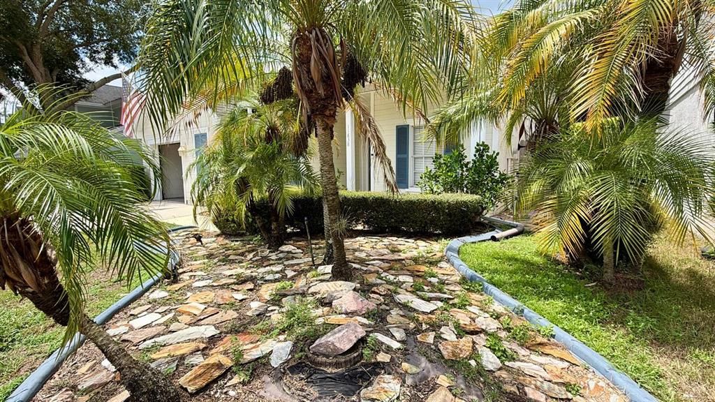 For Sale: $414,800 (3 beds, 2 baths, 1293 Square Feet)
