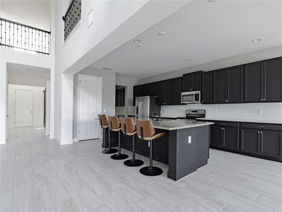 For Sale: $629,000 (5 beds, 3 baths, 3846 Square Feet)