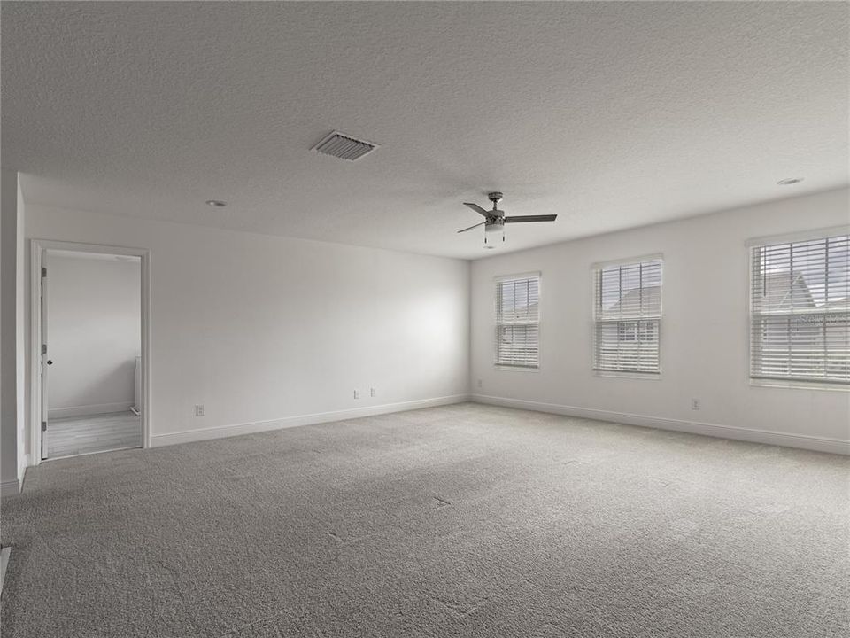 For Sale: $629,000 (5 beds, 3 baths, 3846 Square Feet)