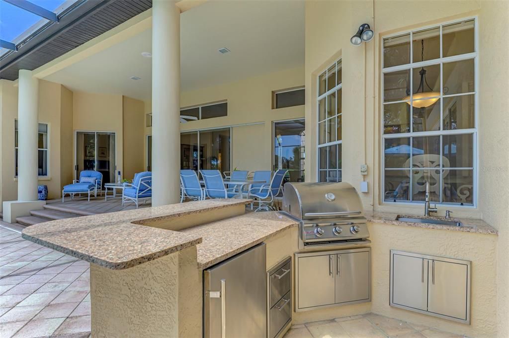 For Sale: $1,495,000 (4 beds, 4 baths, 3670 Square Feet)