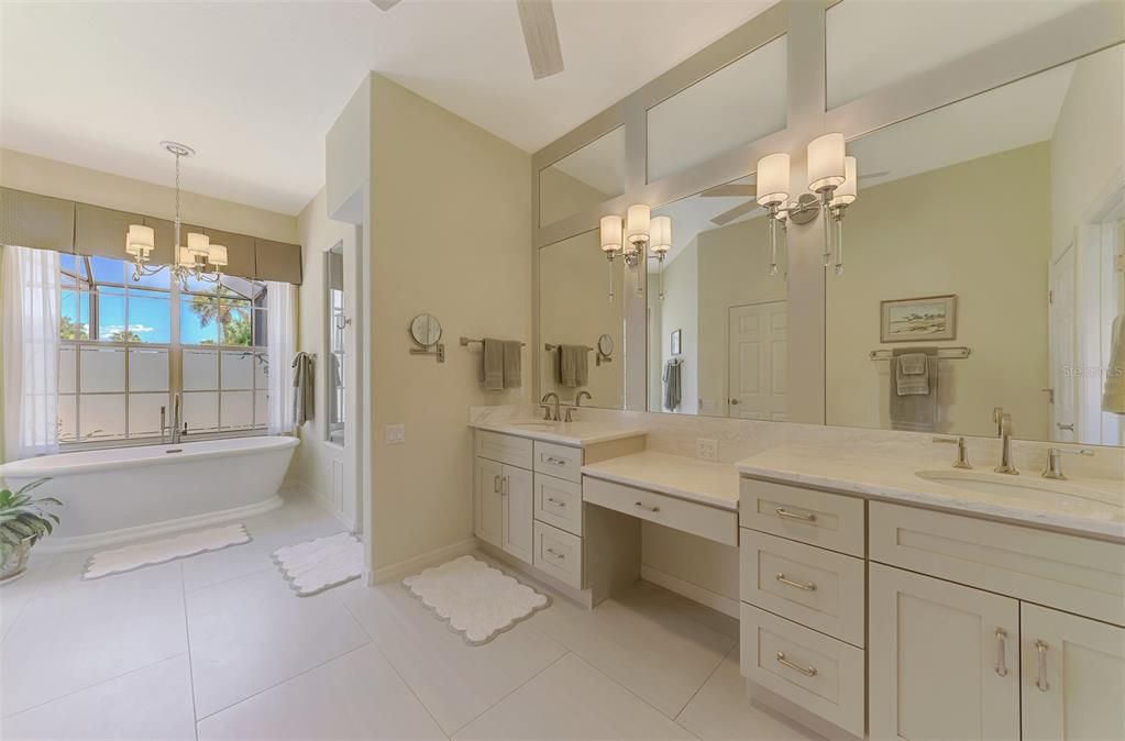 For Sale: $1,495,000 (4 beds, 4 baths, 3670 Square Feet)