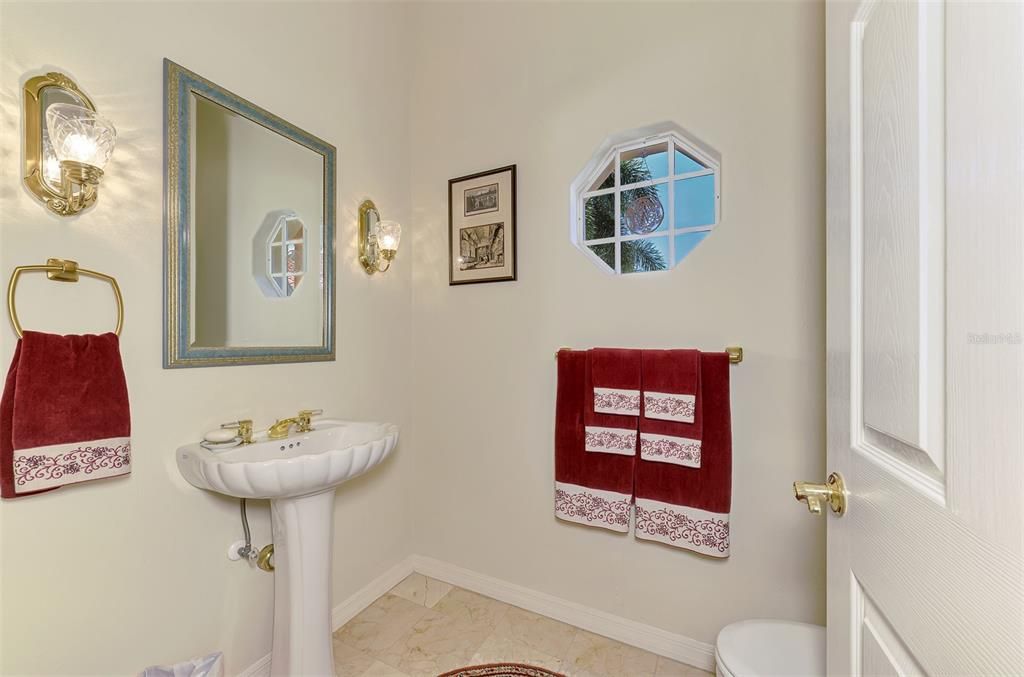 For Sale: $1,495,000 (4 beds, 4 baths, 3670 Square Feet)