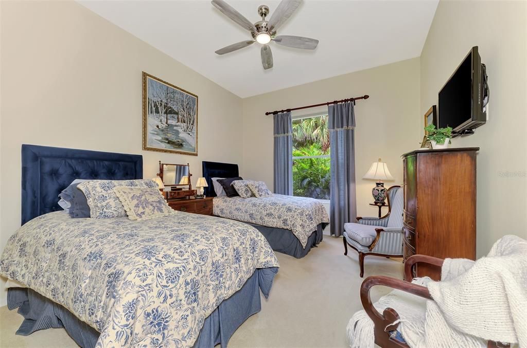 For Sale: $1,495,000 (4 beds, 4 baths, 3670 Square Feet)