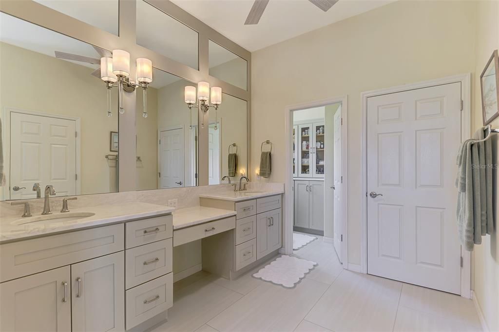 For Sale: $1,495,000 (4 beds, 4 baths, 3670 Square Feet)