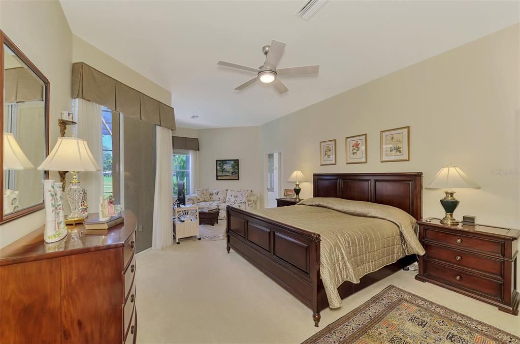For Sale: $1,495,000 (4 beds, 4 baths, 3670 Square Feet)