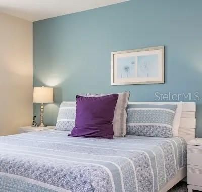 For Sale: $595,000 (7 beds, 5 baths, 3524 Square Feet)