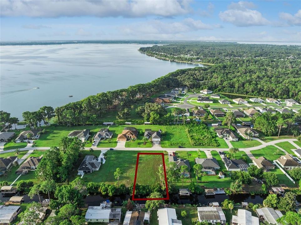 На продажу: $724,900 (3 спален, 2 ванн, 1948 Квадратных фут)