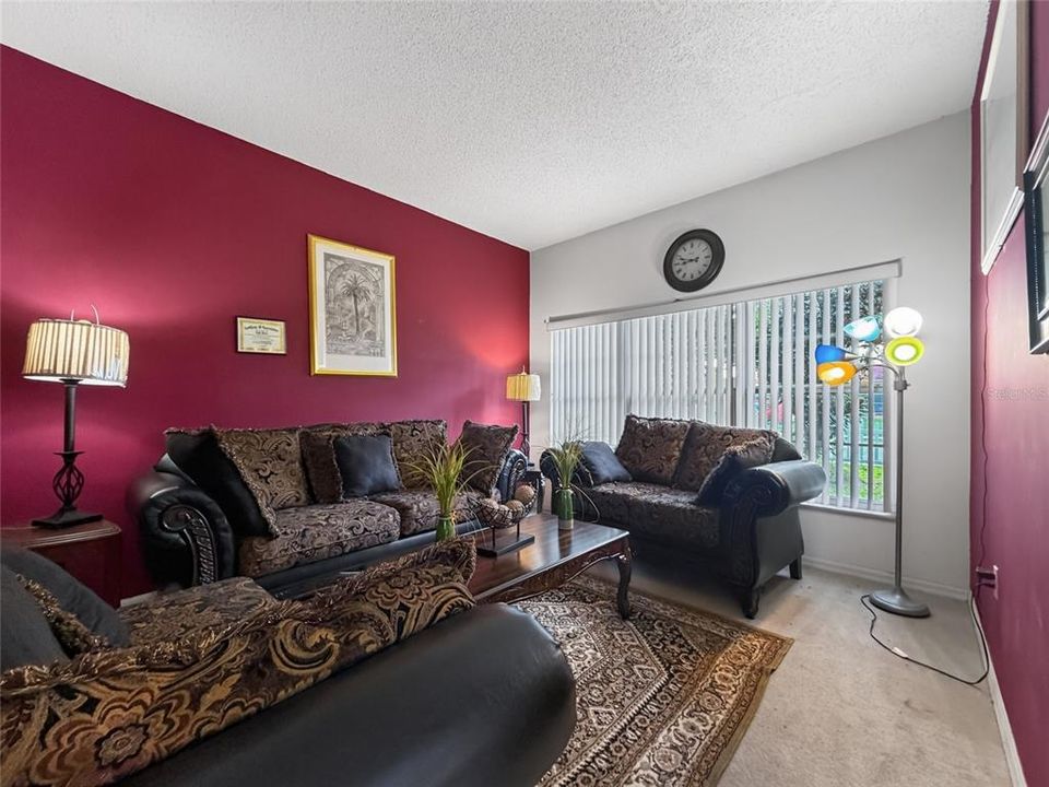 For Sale: $380,000 (4 beds, 2 baths, 2571 Square Feet)