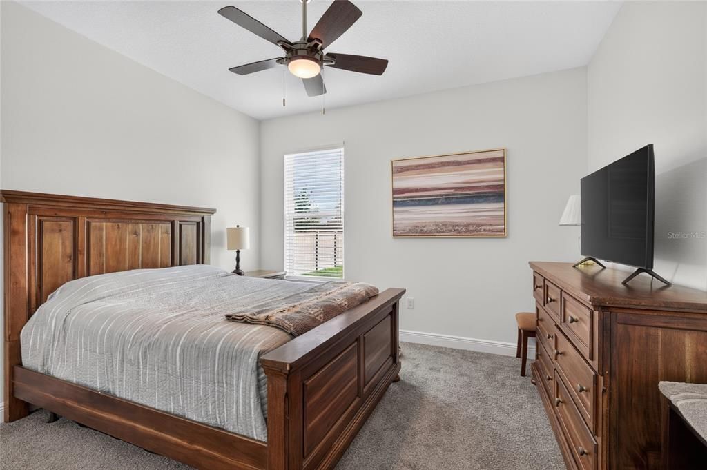 For Sale: $659,000 (5 beds, 4 baths, 3321 Square Feet)