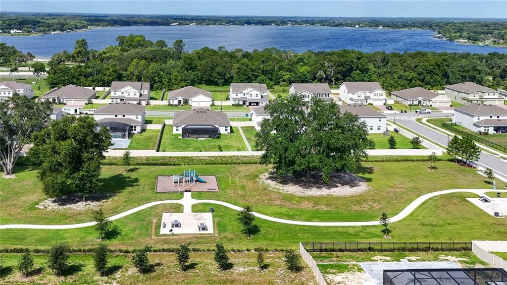 For Sale: $659,000 (5 beds, 4 baths, 3321 Square Feet)