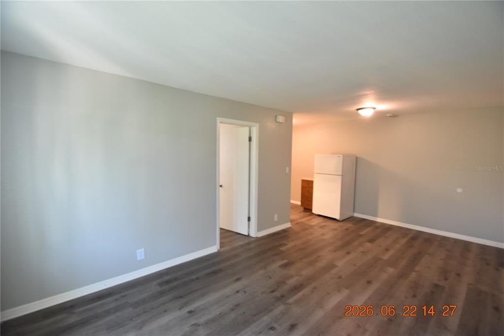 For Rent: $1,395 (1 beds, 1 baths, 550 Square Feet)