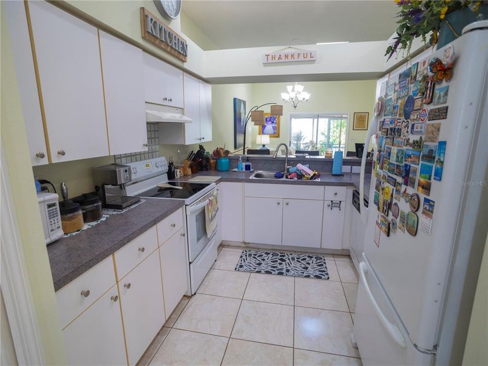En Venta: $229,999 (2 camas, 2 baños, 1053 Pies cuadrados)