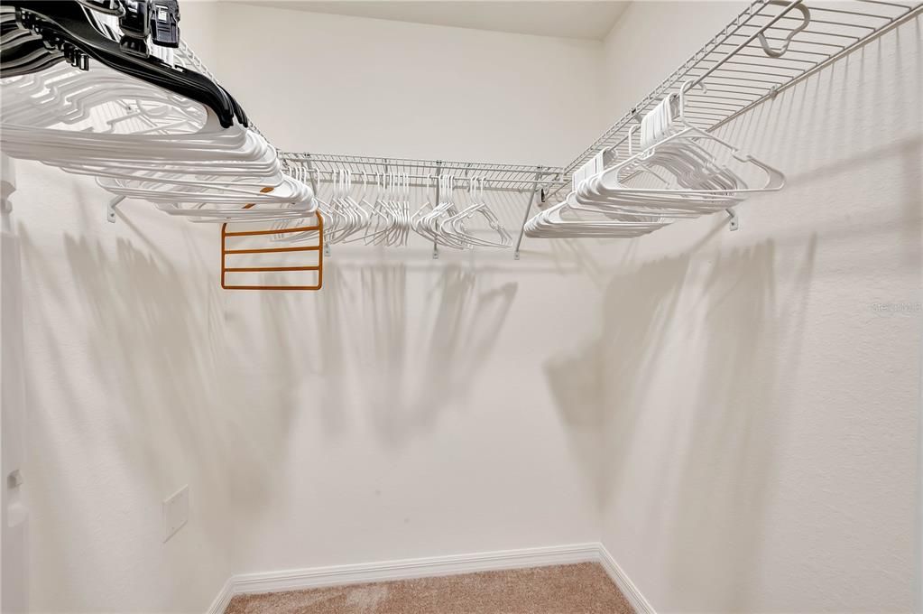 For Rent: $1,900 (2 beds, 2 baths, 1107 Square Feet)