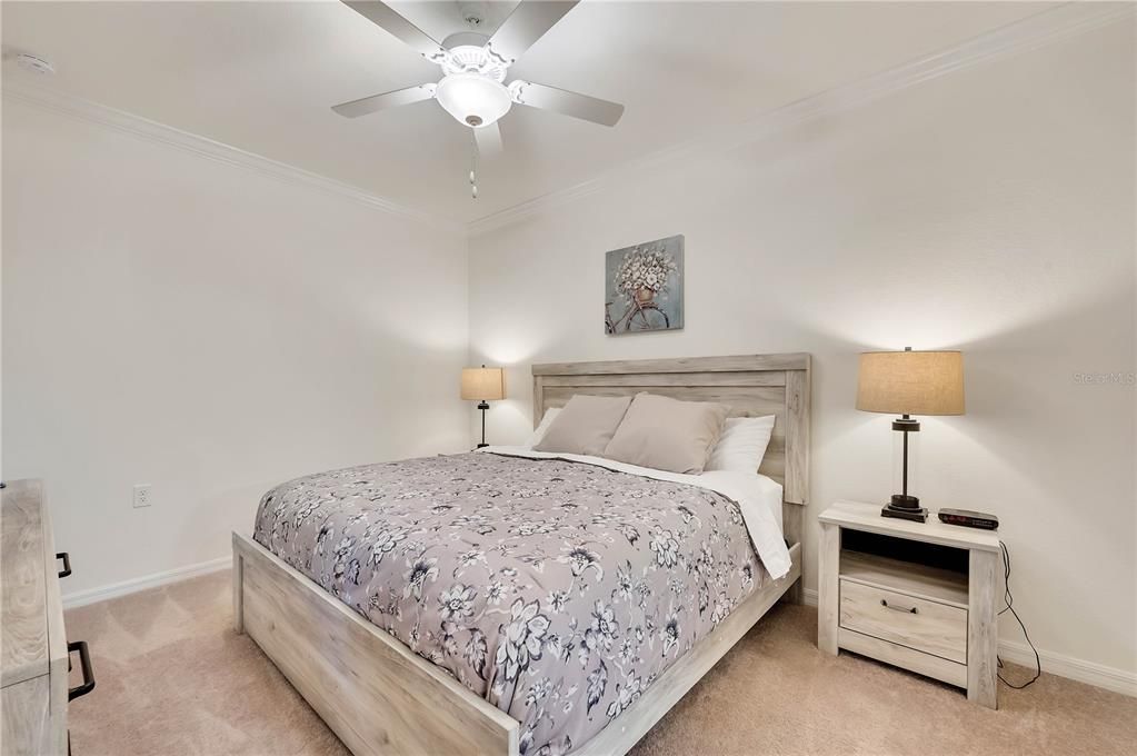 For Rent: $1,900 (2 beds, 2 baths, 1107 Square Feet)