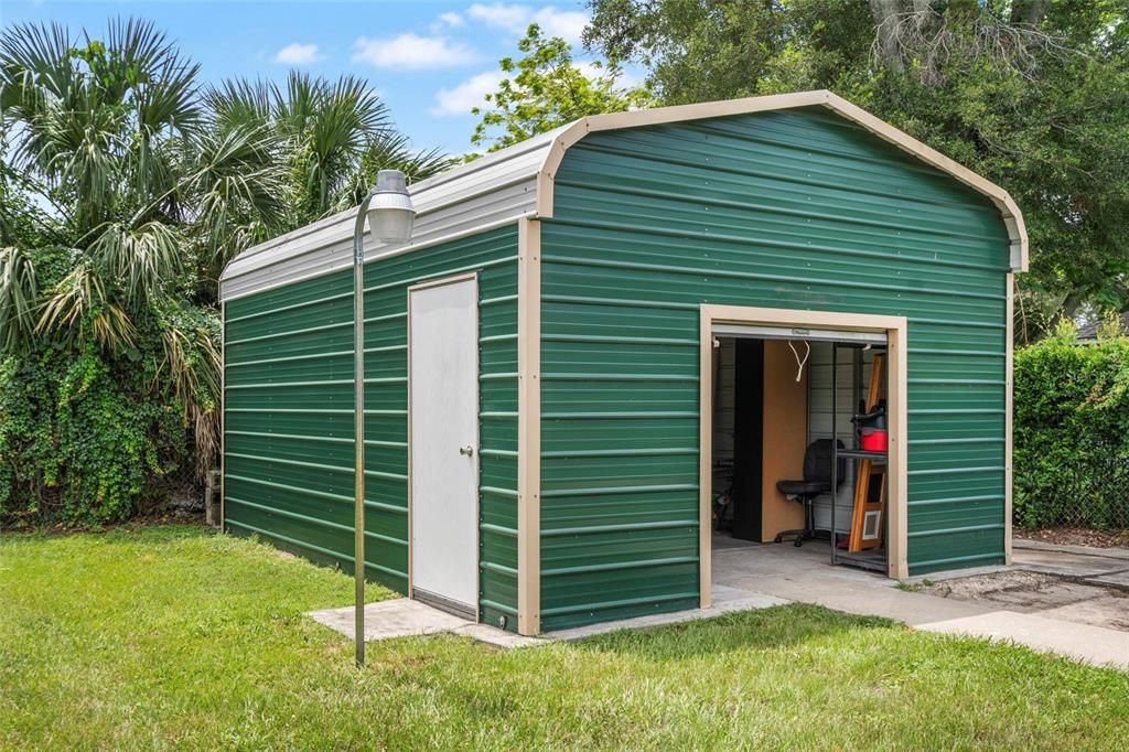 For Sale: $355,000 (3 beds, 2 baths, 1168 Square Feet)